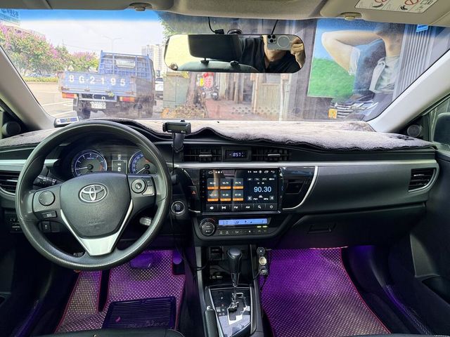 TOYOTA豐田 ALTIS  第5張相片
