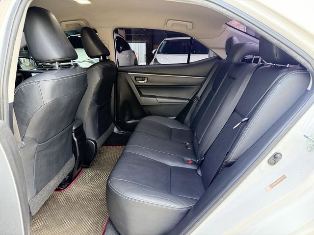 TOYOTA豐田 ALTIS  第11張相片