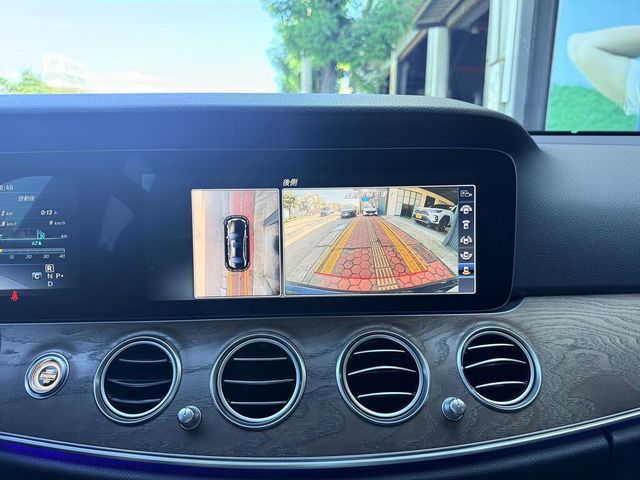 M-BENZ賓士 E250  第16張相片