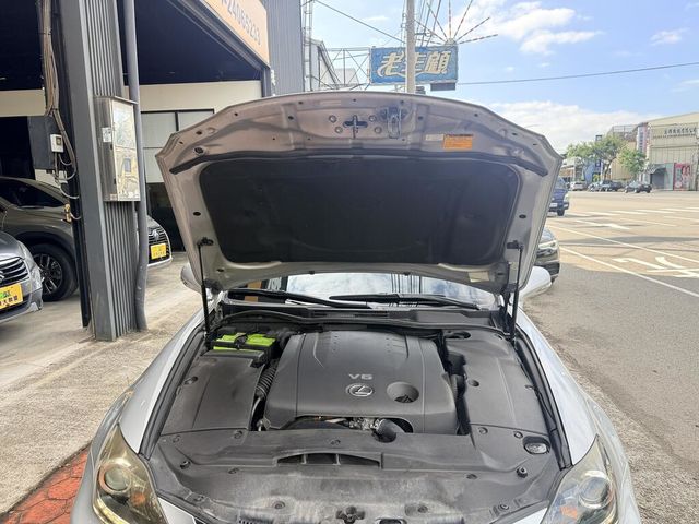 LEXUS凌志 IS250  第6張相片