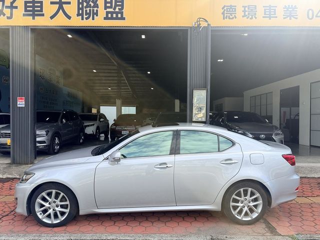 LEXUS凌志 IS250  第7張相片