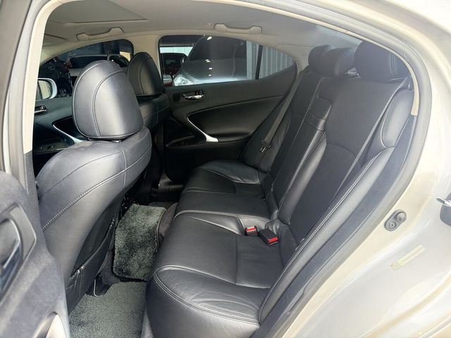 LEXUS凌志 IS250  第9張相片