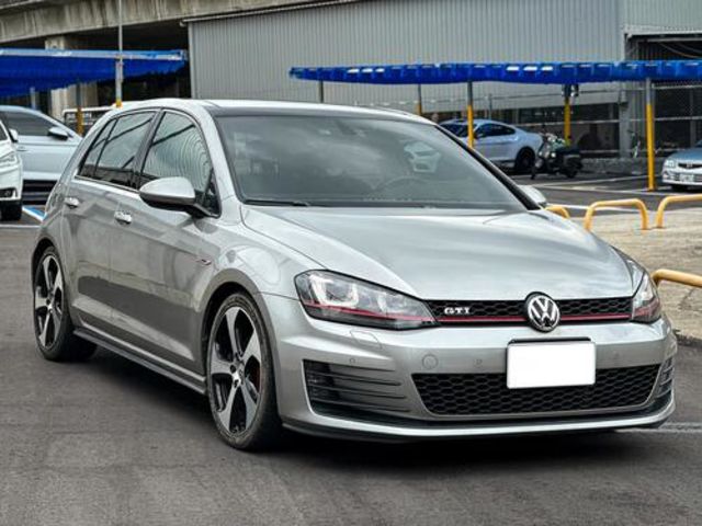 Volkswagen 福斯 GOLF GTI  第1張相片