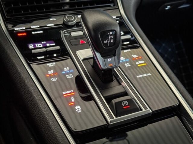 PORSCHE保時捷 PANAMERA  第14張相片