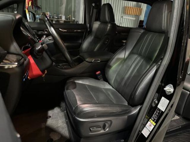 TOYOTA豐田 ALPHARD  第5張相片