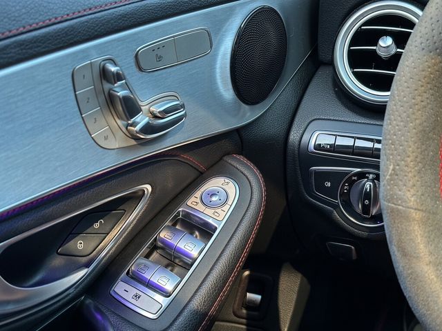 M-BENZ賓士 C450  第5張相片