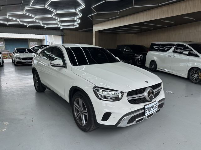 M-BENZ賓士 GLC200  第2張相片