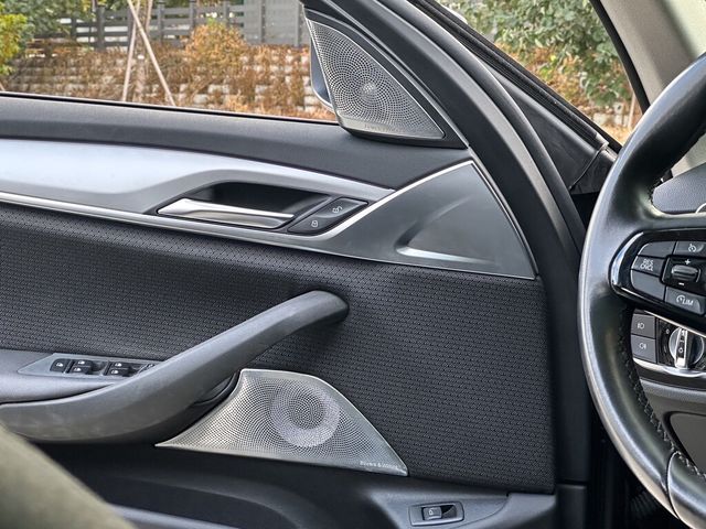 BMW寶馬 530I  第5張相片