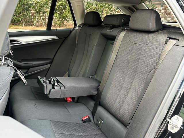 BMW寶馬 530I  第11張相片