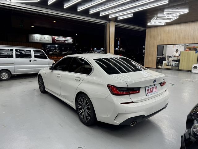 BMW寶馬 320I  第4張相片