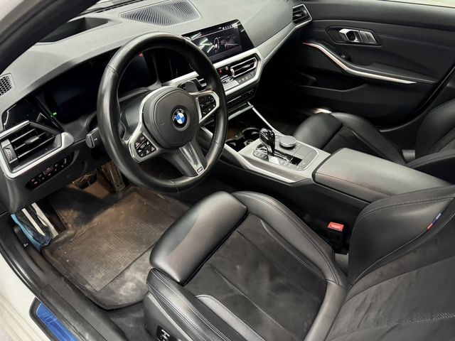 BMW寶馬 320I  第6張相片