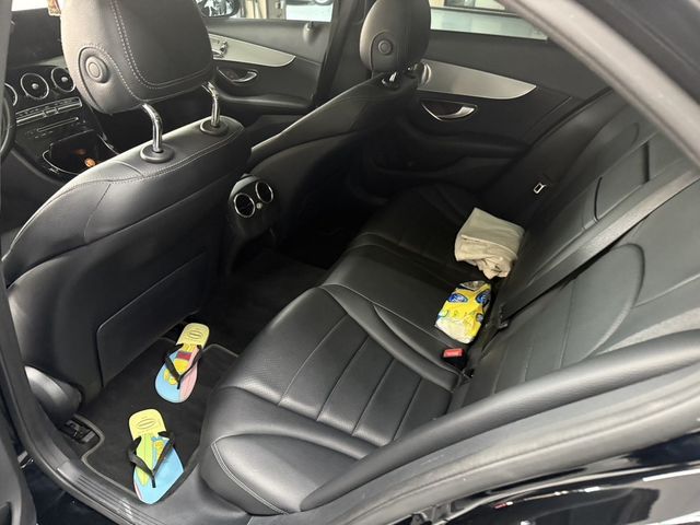 M-BENZ賓士 C300  第5張相片