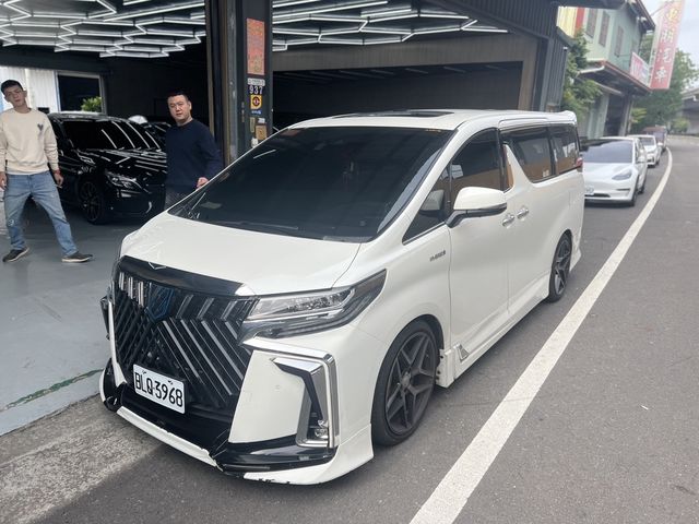 TOYOTA豐田 ALPHARD  第1張相片