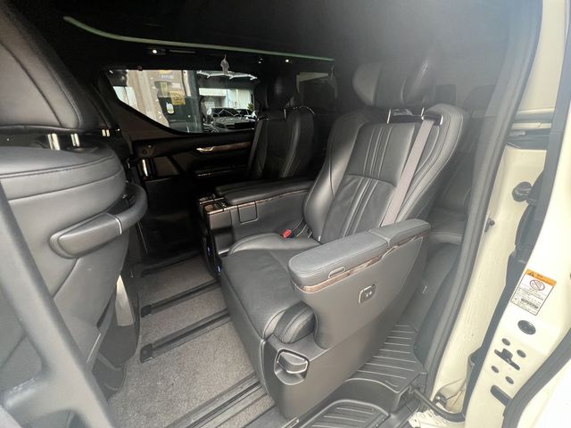 TOYOTA豐田 ALPHARD  第6張相片