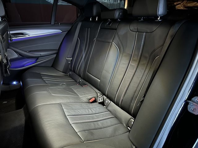 BMW寶馬 530I  第5張相片