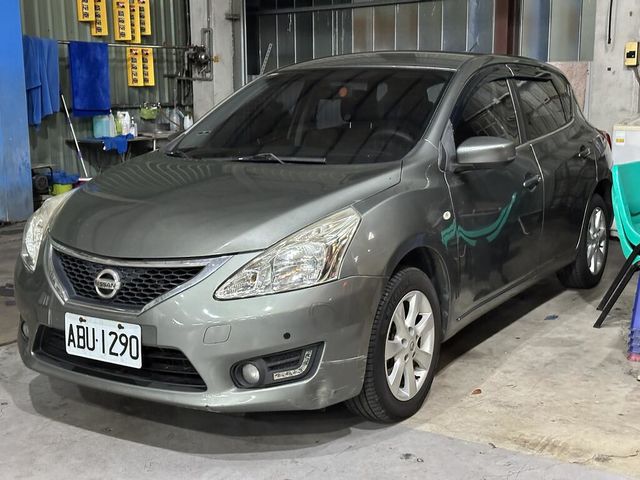 NISSAN日產 TIIDA  第1張相片