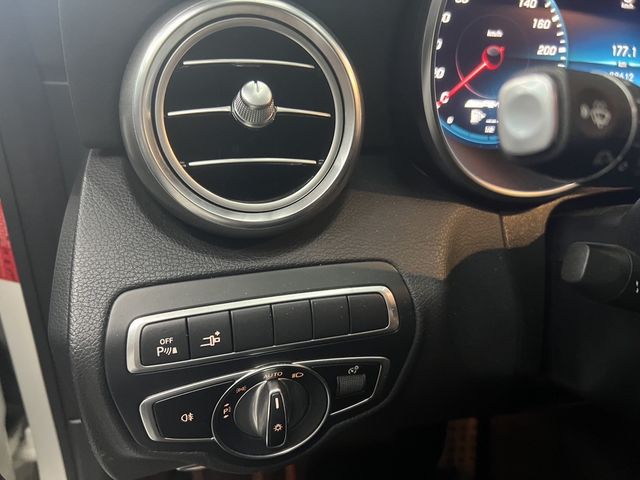 M-BENZ賓士 C43 AMG  第7張相片