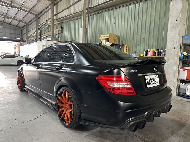 M-BENZ賓士 C250  第2張相片