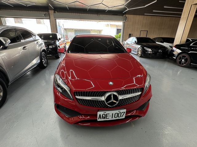 M-BENZ賓士 A180  第2張相片