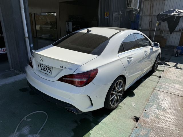 M-BENZ賓士 CLA45 AMG  第3張相片