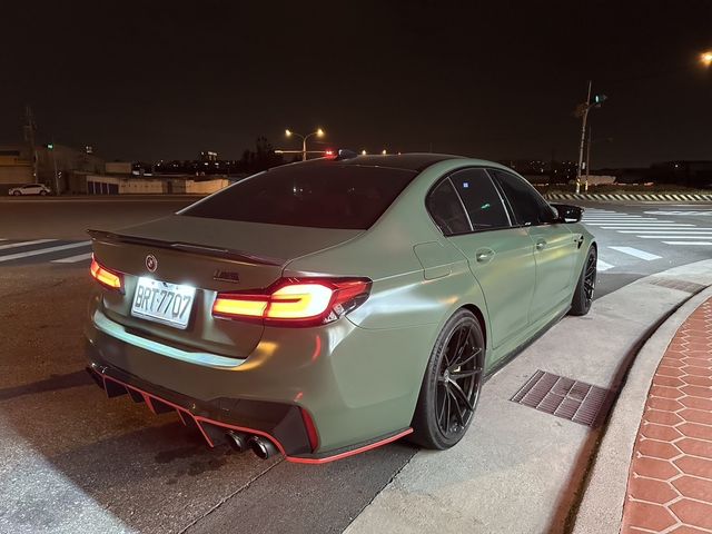 BMW寶馬 M5  第4張相片