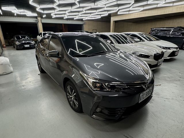TOYOTA豐田 ALTIS  第1張相片