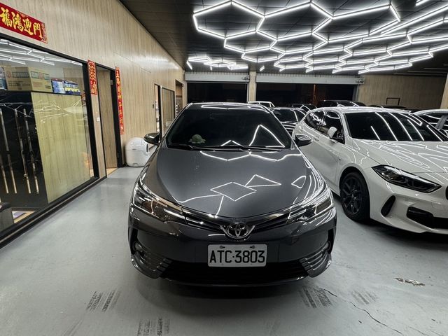 TOYOTA豐田 ALTIS  第2張相片
