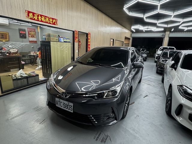 TOYOTA豐田 ALTIS  第3張相片
