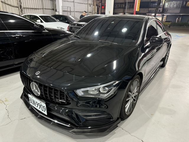 M-BENZ賓士 CLA250  第2張相片