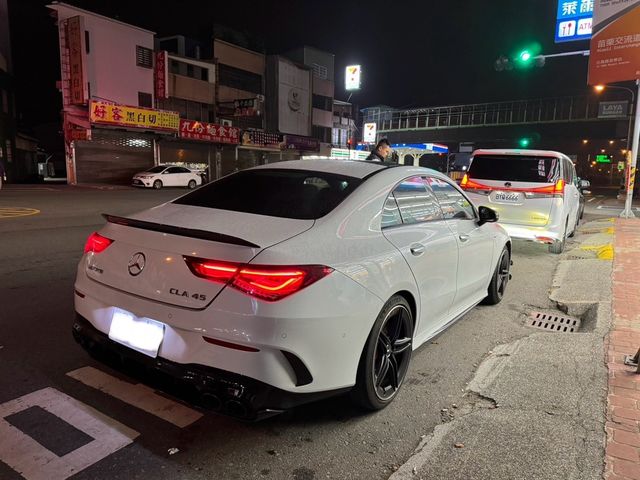 M-BENZ賓士 CLA45 AMG  第4張相片