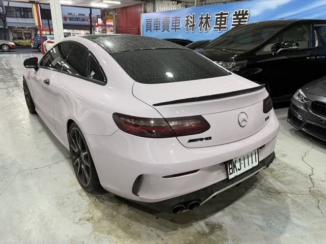 M-BENZ賓士 E400  第2張相片