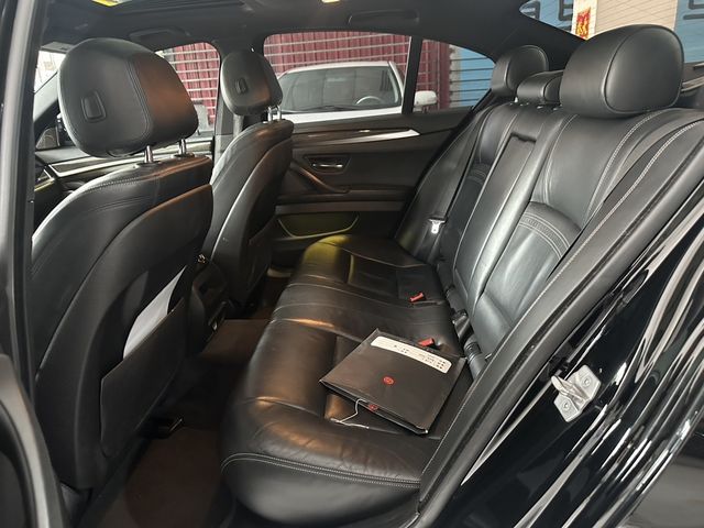 BMW寶馬 528I  第6張相片