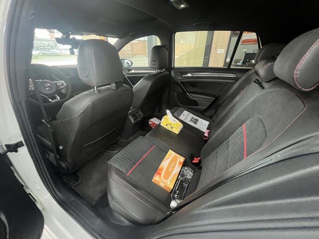 VOLKSWAGEN福斯 GOLF GTI  第13張相片
