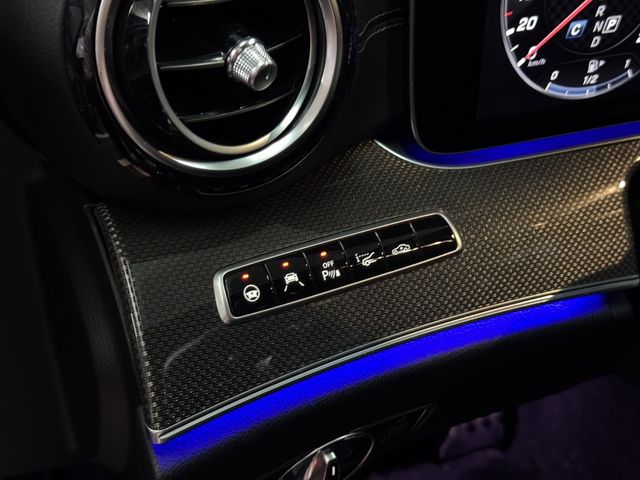 M-BENZ賓士 E43 AMG  第6張相片