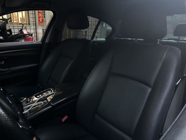 BMW寶馬 520D  第3張相片