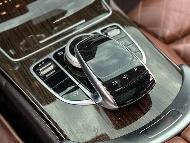 M-BENZ賓士 C300  第8張相片