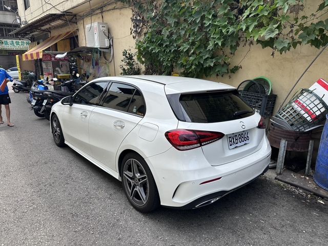 M-BENZ賓士 A180  第2張相片