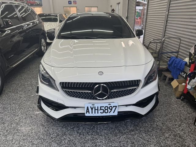 M-BENZ賓士 CLA250  第2張相片