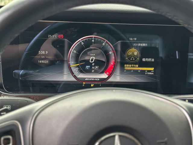 M-BENZ賓士 E300  第4張相片