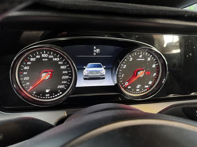 M-BENZ賓士 E200  第6張相片