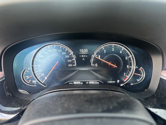 BMW寶馬 530I  第8張相片