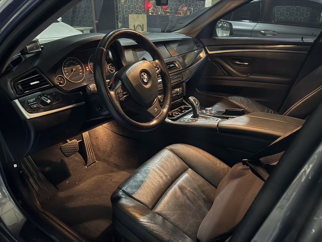 BMW寶馬 520I  第5張相片