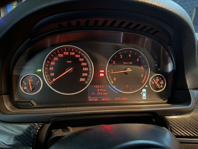 BMW寶馬 520I  第7張相片