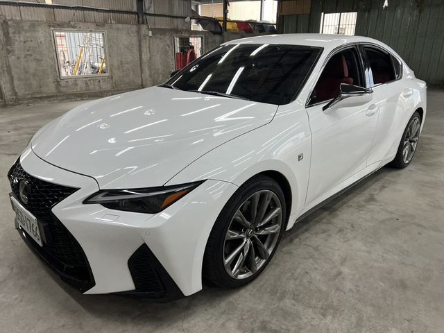LEXUS凌志 IS 300H  第1張相片