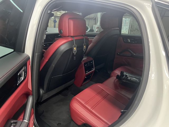 PORSCHE保時捷 CAYENNE  第5張相片