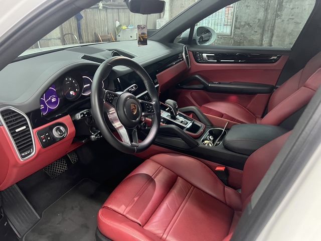 PORSCHE保時捷 CAYENNE  第7張相片