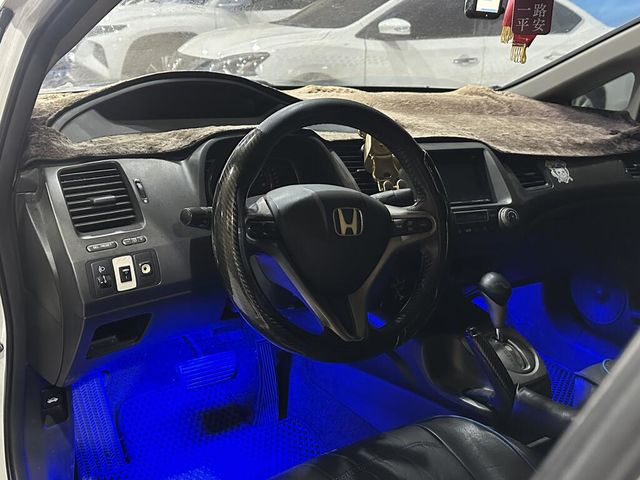 HONDA本田 CIVIC  第6張相片