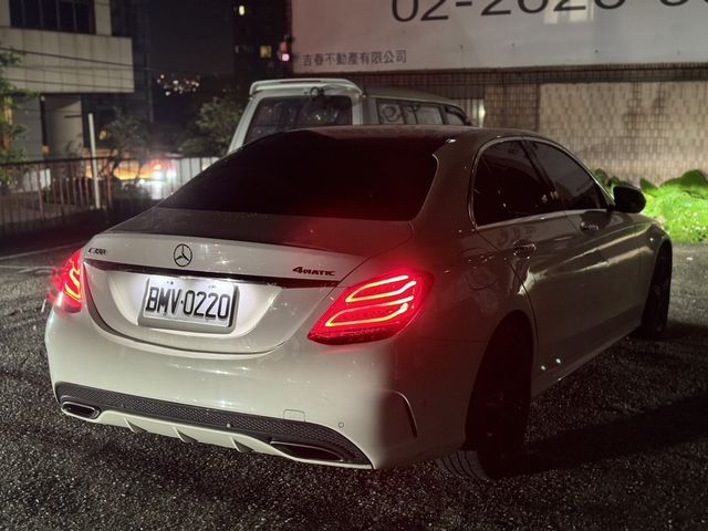 M-BENZ賓士 C300  第2張相片