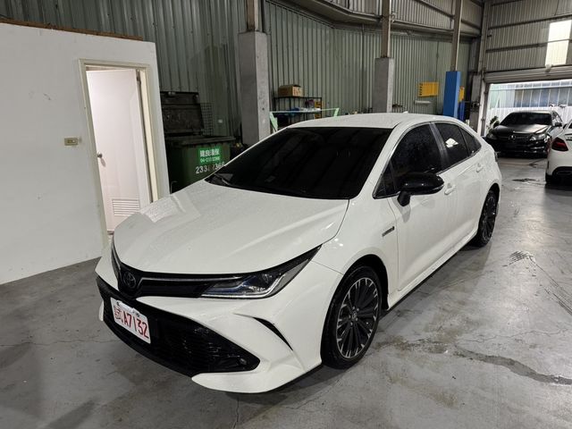 TOYOTA豐田 COROLLA ALTIS HYBRID  第1張相片
