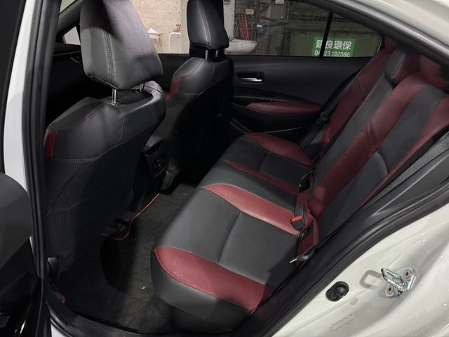 TOYOTA豐田 COROLLA ALTIS HYBRID  第6張相片